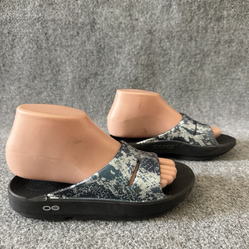 OOFOS OOahh Limited Slide Sandal Metallic Blue Silver Snake Skin Recovery 37